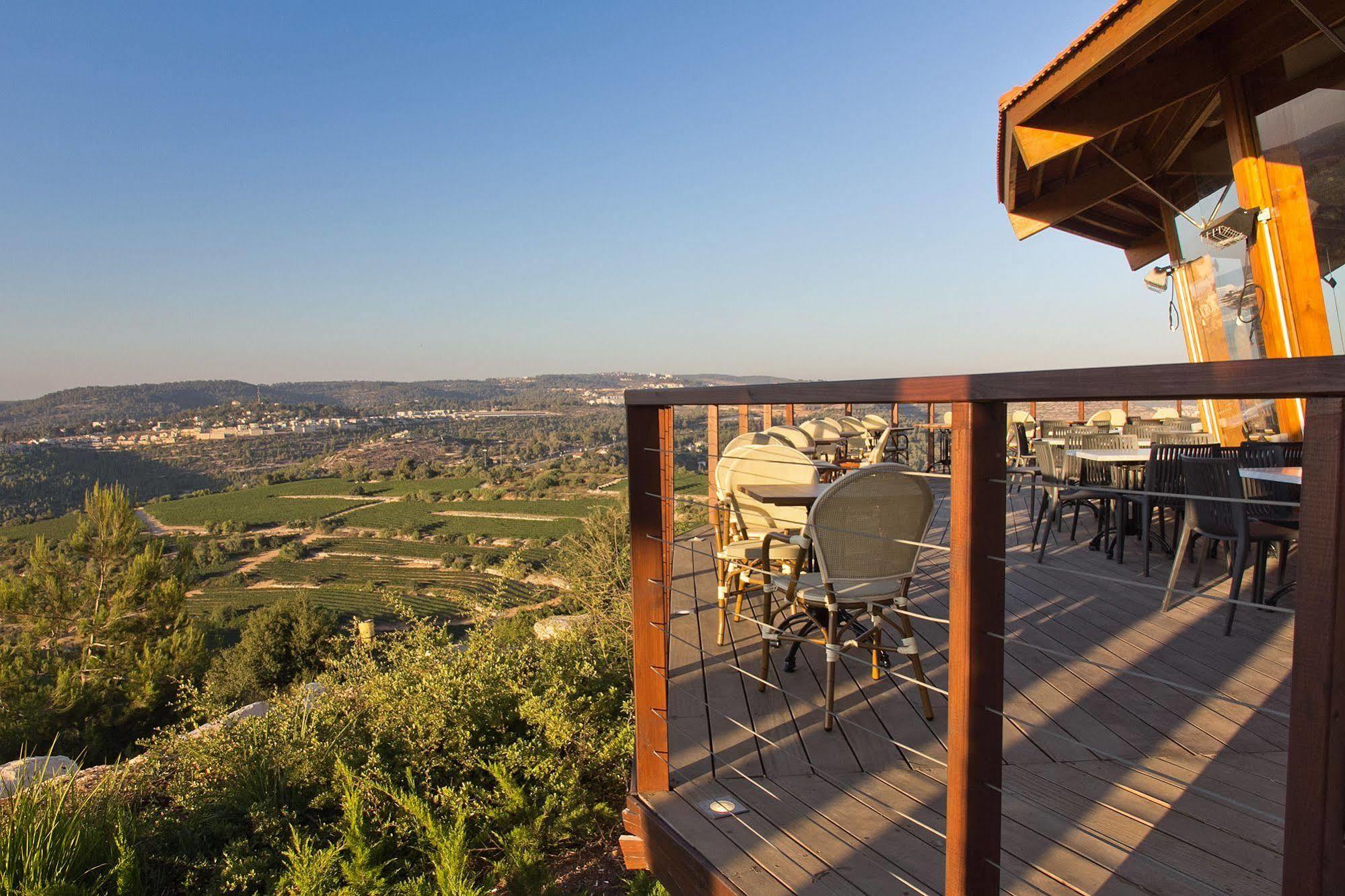 Shoresh Green Hills Family Suites Hotel Eksteriør bilde